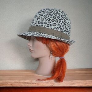 Nicole Marciano vintage one size hat leopard print CA# 20794